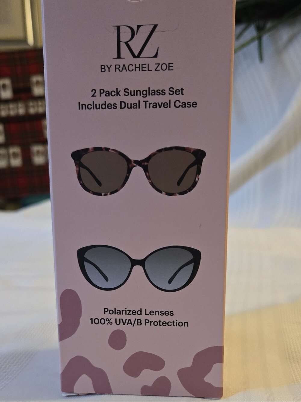 NWT Rachel Zoe Sunglass Set With Travel Case